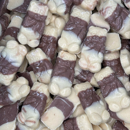 Hannah's Choco-Pandas - Cream & milk chocolate flavour candy.