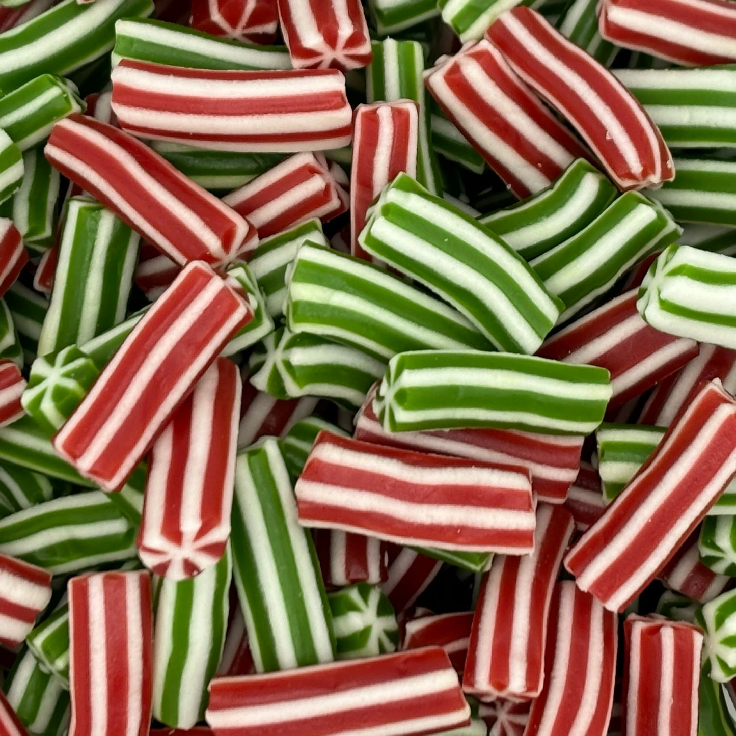 Kingsway Green & Red Candy Poles - Strawberry, cream and watermelon flavour sweets with a sugar paste filling.