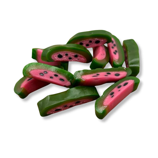 Kingsway Watermelon Slices - Watermelon flavour sweets with a sugar paste filling.